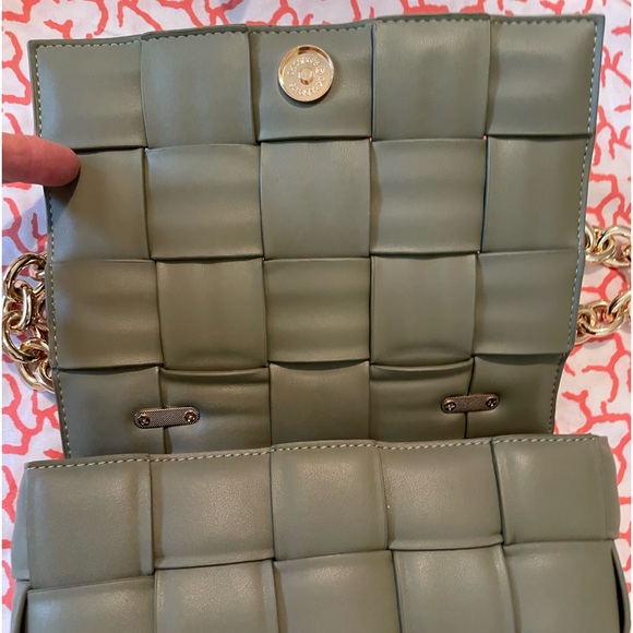 Melie Bianco purse, new w/o tag, excellent condition, pouch, smoke/pet free home - Picture 3 of 11